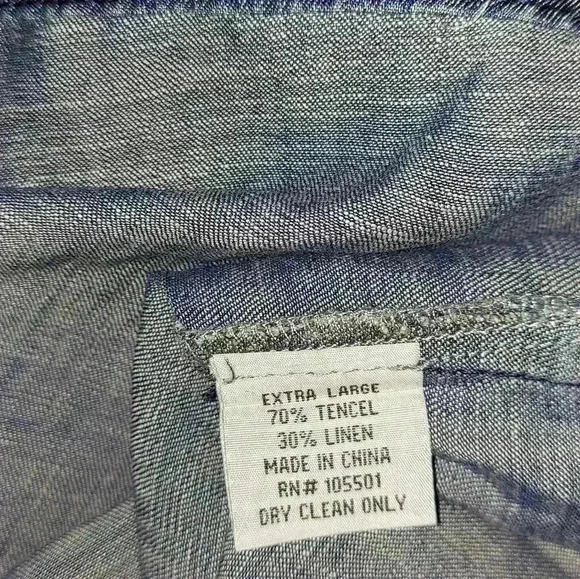 Double D Ranch Yoakum Texas Linen Blend Chambray Denim Floral Embroidered Top - Picture 5 of 5